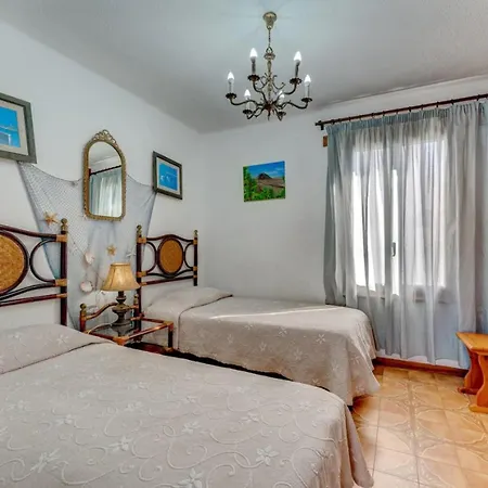 Διαμέρισμα Lovely House In First Line