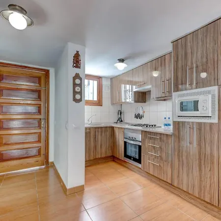 Lovely House In First Line Διαμέρισμα *