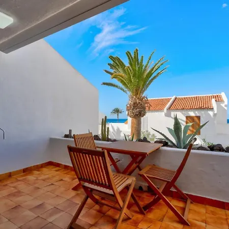 Lovely House In First Line Appartamento