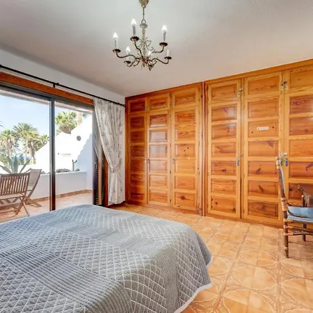 Lovely House In First Line Appartamento Playa de las Americas (Tenerife)